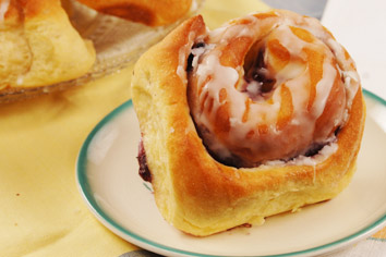 Blueberry Cream Cheese Roll (12)